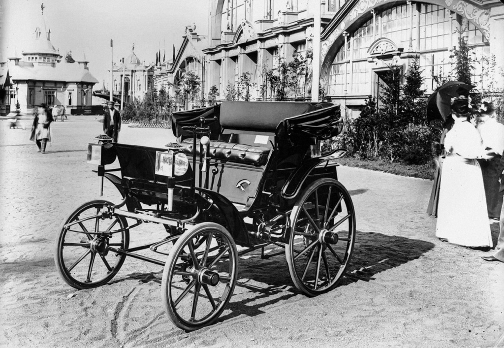 Первый отечественный автомобиль